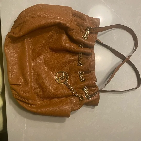 MICHAEL Michael Kors Tan Shoulder Bag - Picture 11 of 15